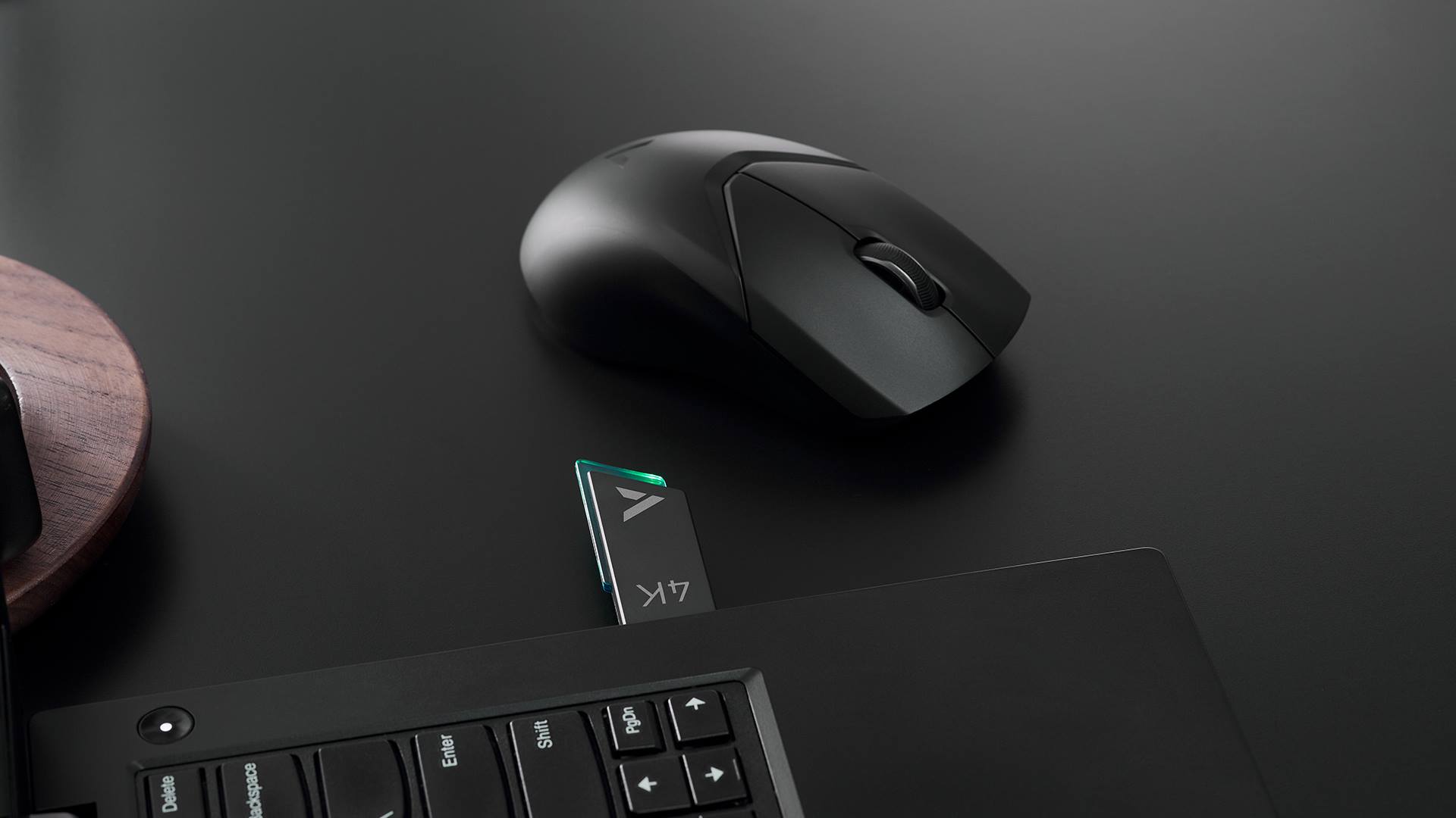 汀融津V+无线游戏鼠标接收器（诺迪克52系列4K型） V2M 详情配图